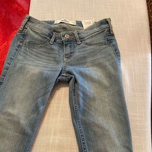 Brand new Hollister Jean pants